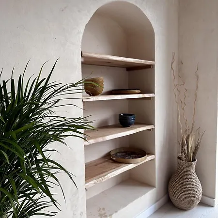 Blisshouse Luxurious Calm And Energetic Spot Near By Surrounded By The Forest Where Will Find Your Peace And Your People Gasthof *