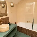 Blisshouse Luxurious Calm And Energetic Spot Near By Surrounded By The Forest Where Will Find Your Peace And Your People Гостевой дом *