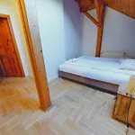 Blisshouse Luxurious Calm And Energetic Spot Near By Surrounded By The Forest Where Will Find Your Peace And Your People