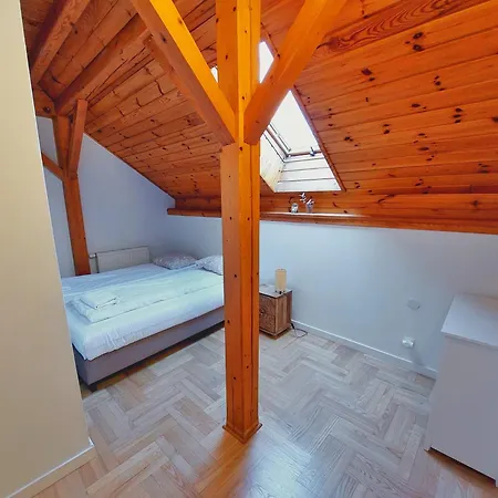 Blisshouse Luxurious Calm And Energetic Spot Near By Surrounded By The Forest Where Will Find Your Peace And Your People Krakow