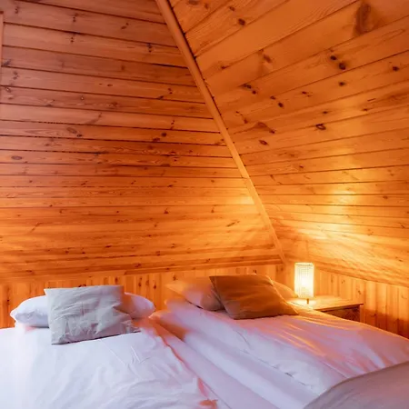 Blisshouse Luxurious Calm And Energetic Spot Near By Surrounded By The Forest Where Will Find Your Peace And Your People Гостевой дом