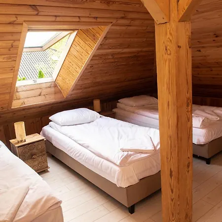 Blisshouse Luxurious Calm And Energetic Spot Near By Surrounded By The Forest Where Will Find Your Peace And Your People Pensjonat *