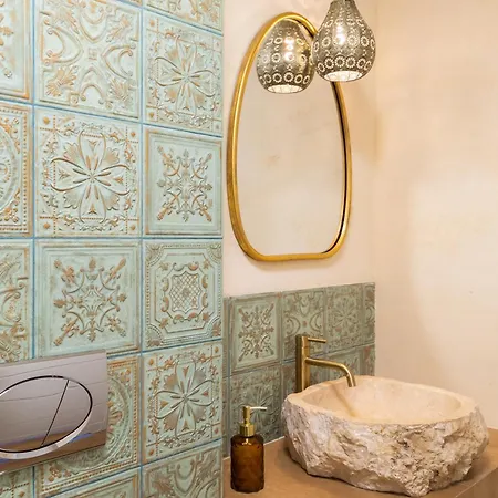 Blisshouse Luxurious Calm And Energetic Spot Near By Surrounded By The Forest Where Will Find Your Peace And Your People Pensjonat Kraków