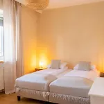 Blisshouse Luxurious Calm And Energetic Spot Near By Surrounded By The Forest Where Will Find Your Peace And Your People Krakkó