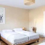 Blisshouse Luxurious Calm And Energetic Spot Near By Surrounded By The Forest Where Will Find Your Peace And Your People *